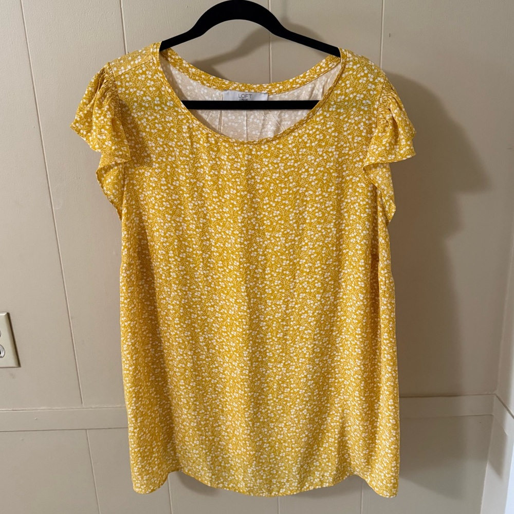 Plus Size 20/22 LOFT Yellow & White Floral Blouse